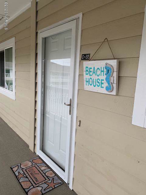 650 Cedar Point Boulevard - Photo 1