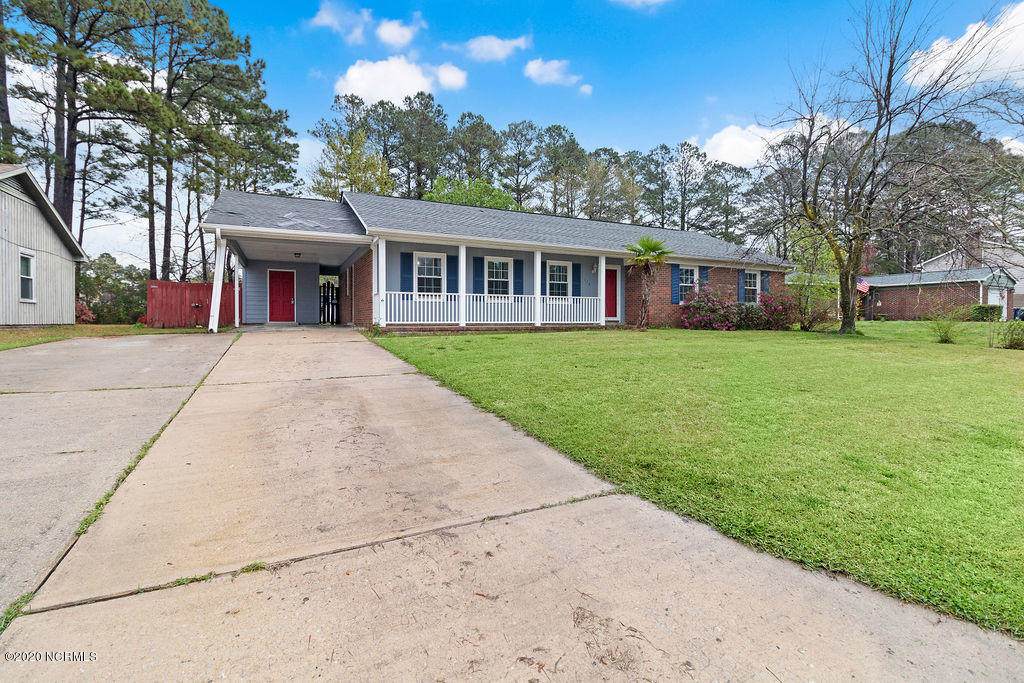 110 Cherrywood Court - Photo 1