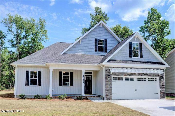235 Everett Drive - Photo 1