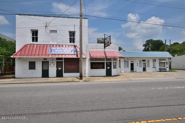 901-909 Falls Road - Photo 1