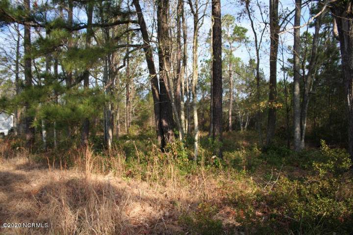 2513 Robin Circle - Photo 1