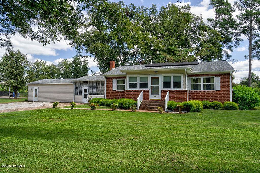 709 Robeson Avenue - Photo 1