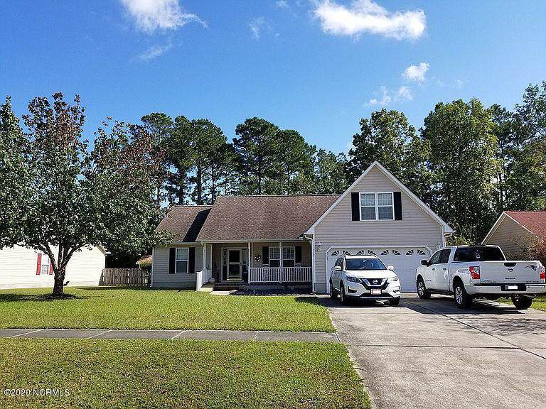 212 Farina Drive - Photo 1