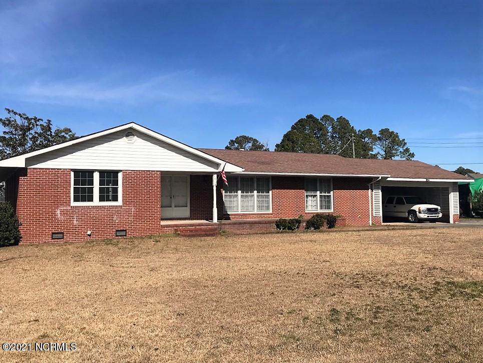 205 Fairview Drive - Photo 1