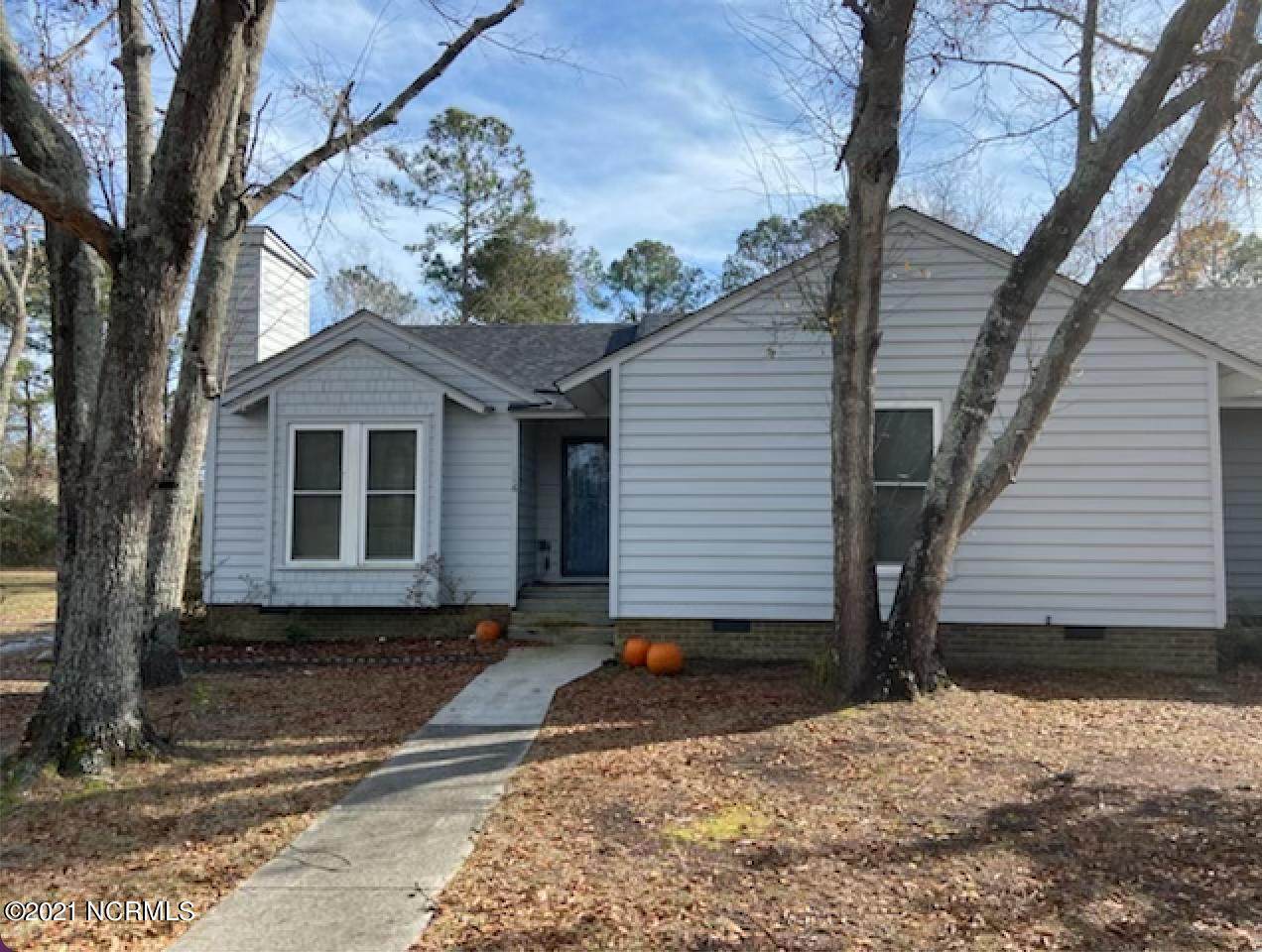 116 Sandybrook Road - Photo 1