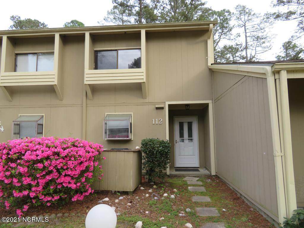 112 Quarterdeck Townes - Photo 1