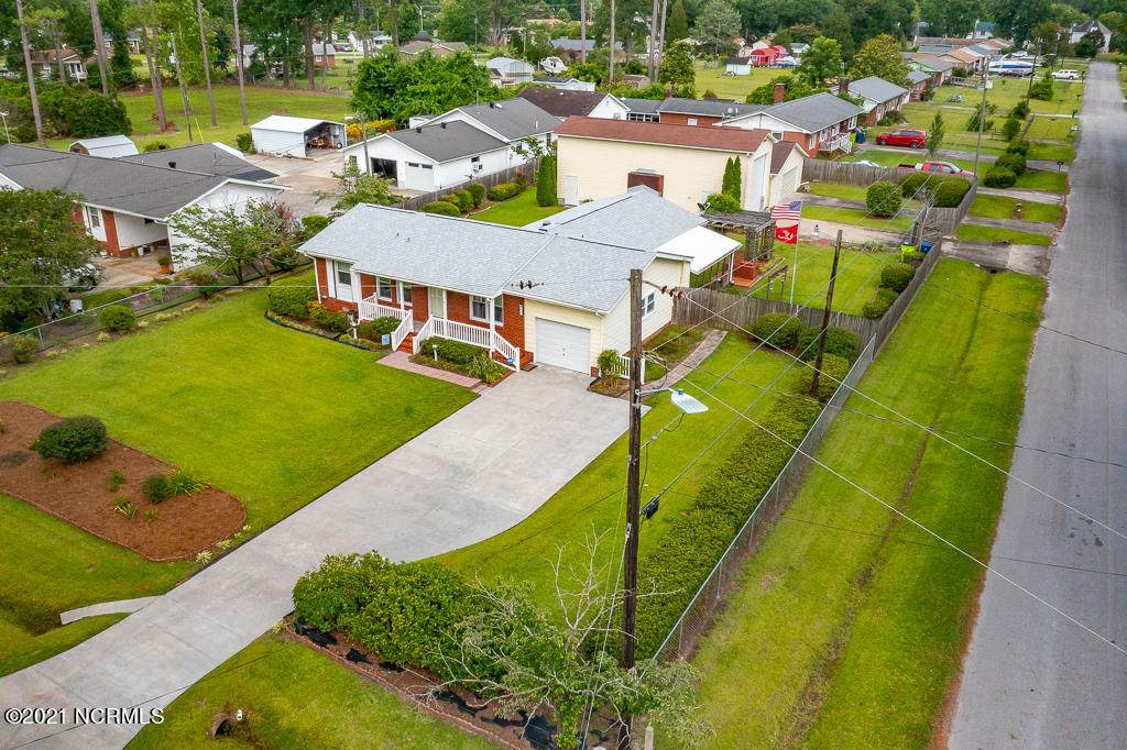 200 Ketner Boulevard - Photo 1