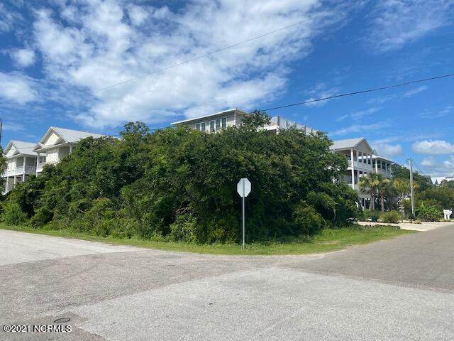 201 North Carolina Avenue - Photo 1