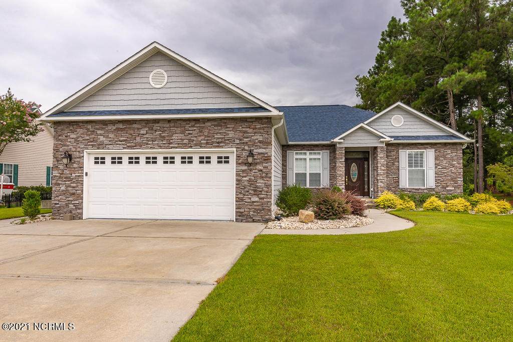 308 Divot Court - Photo 1