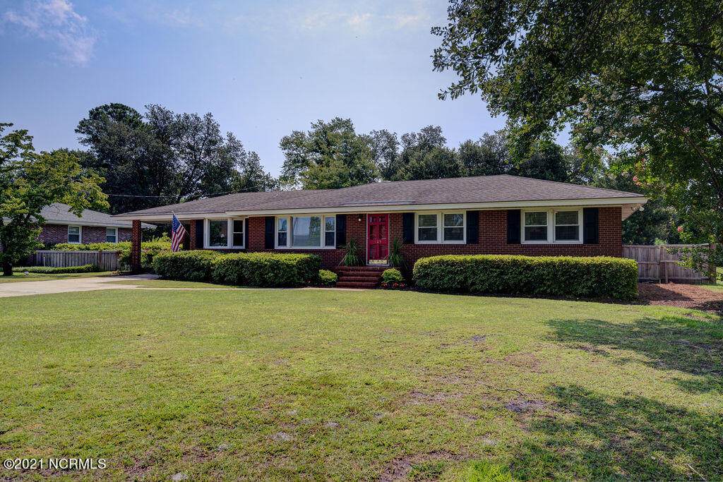 129 Stonewall Jackson Drive - Photo 1