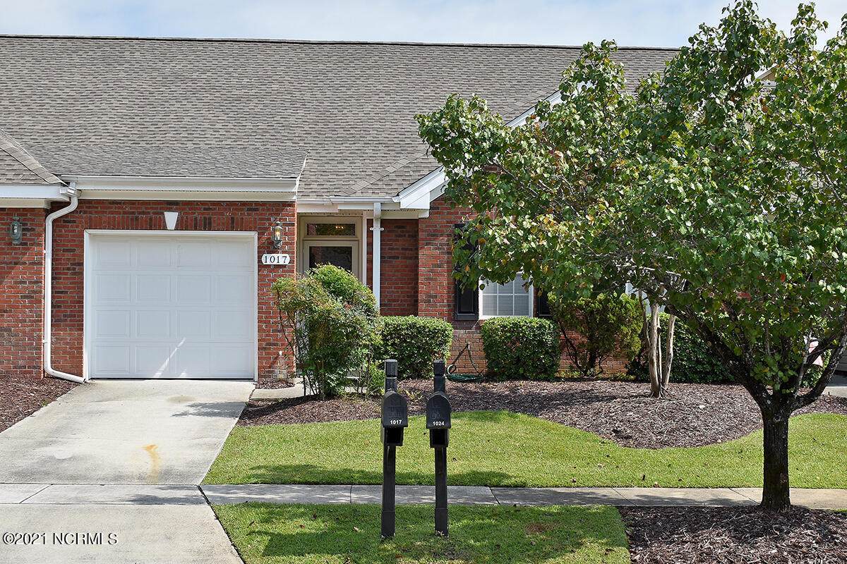 1017 Avenshire Circle - Photo 1