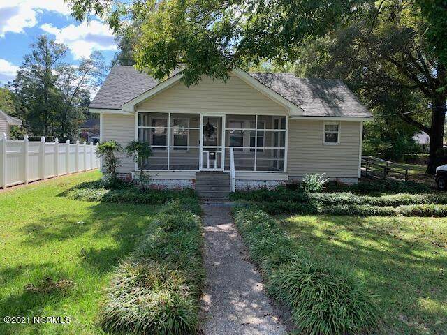 220 Smith Street - Photo 1