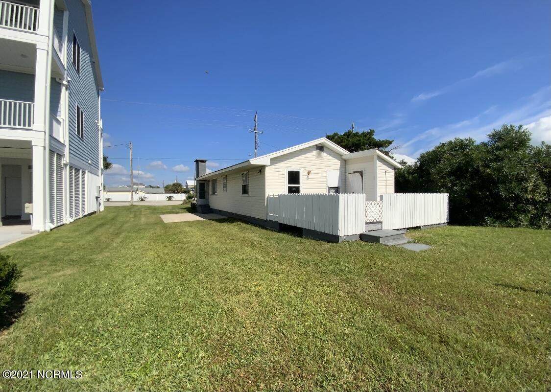 302 Fort Macon Road - Photo 1
