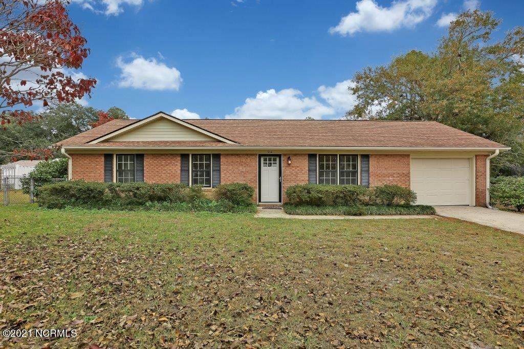 914 Marlowe Drive - Photo 1