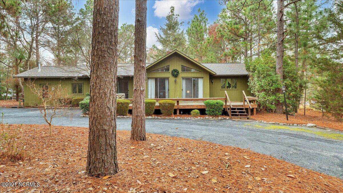 104 Birchwood Court - Photo 1