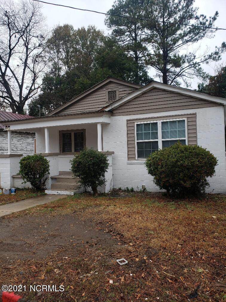 814 Street - Photo 1