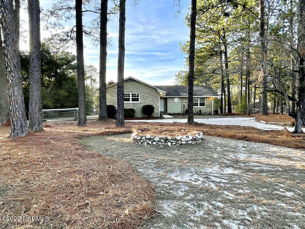 552 Sand Pit Road - Photo 1