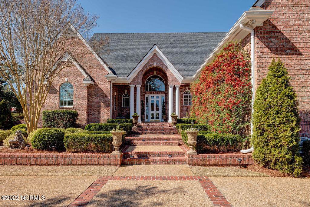 1446 Quadrant Circle - Photo 1