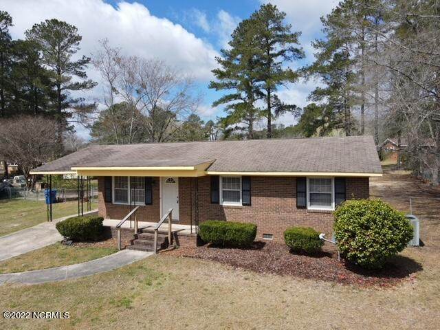 717 Dogwood Lane - Photo 1
