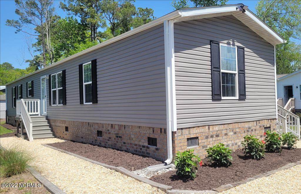 231 Magnolia Drive - Photo 1