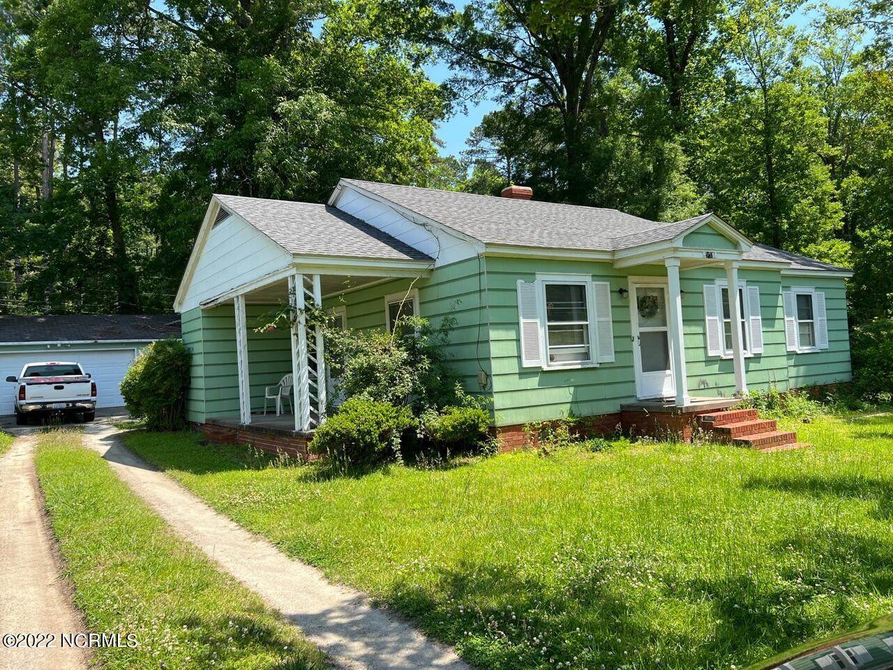 1718 John Small Avenue - Photo 1