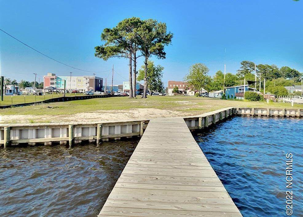 312 Water Street - Photo 1
