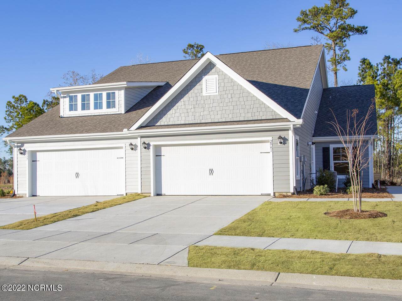 7728 Harrier Circle - Photo 1