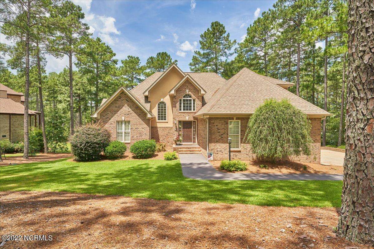 16141 Lakeshore Drive - Photo 1