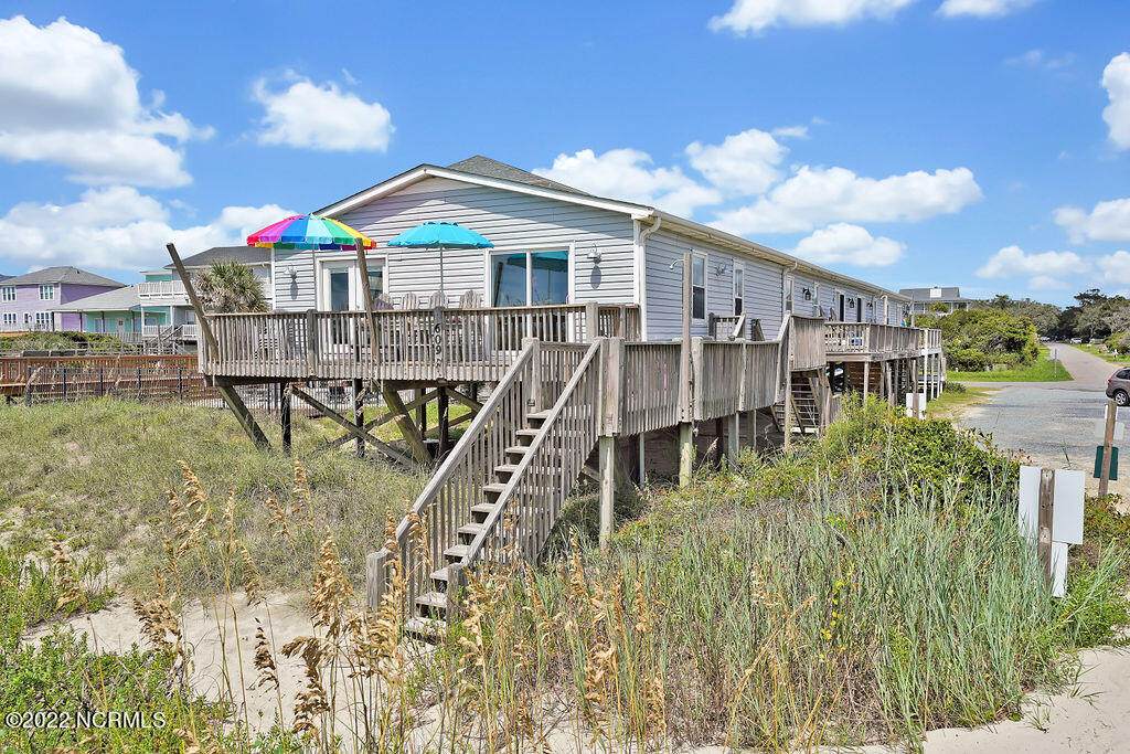 7609 Beach Drive - Photo 1