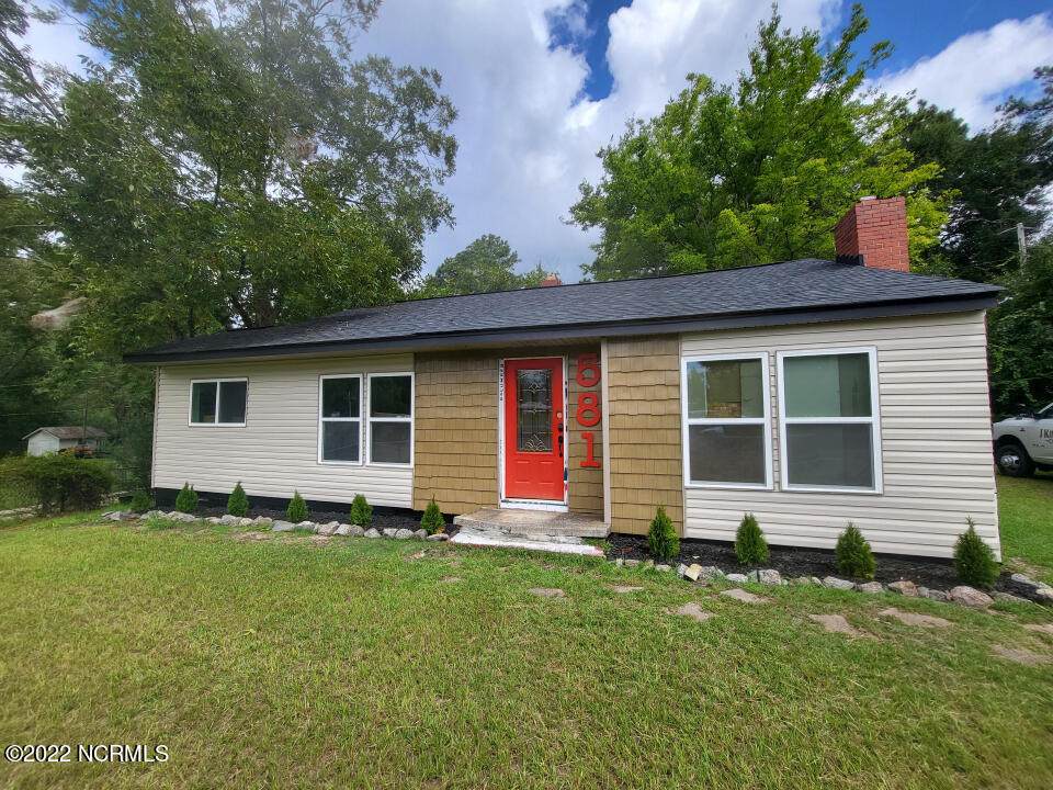 581 Washington Street - Photo 1