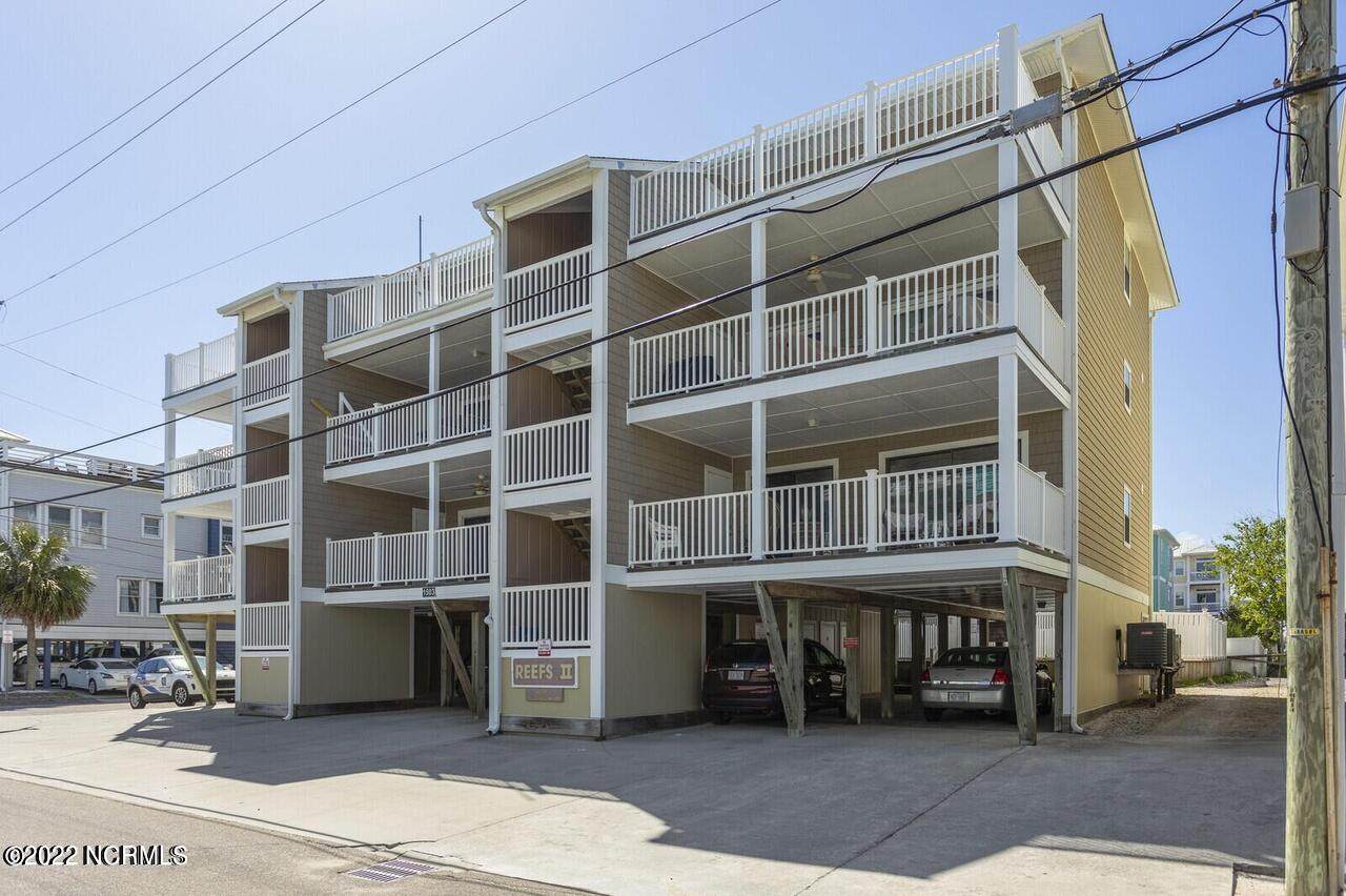 1503 Carolina Beach Avenue - Photo 1