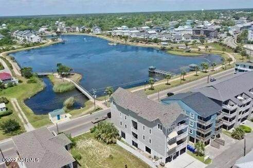 608 Carolina Beach Avenue - Photo 1
