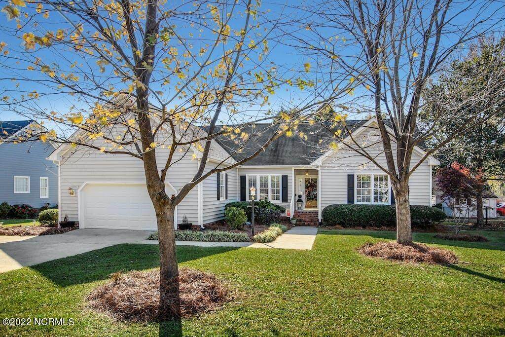 55 Brookwood Drive - Photo 1