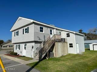 300 35th Street - Photo 1