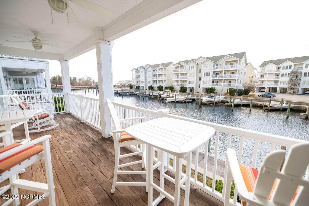 148 Wharf Landing Drive - Photo 1