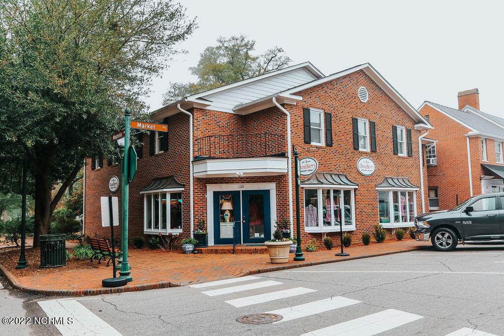 120 Market Square - Photo 1
