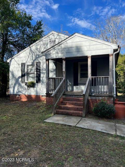 108 Henry Street - Photo 1