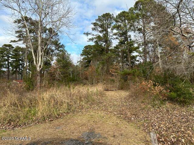 355 Woodland Drive - Photo 1