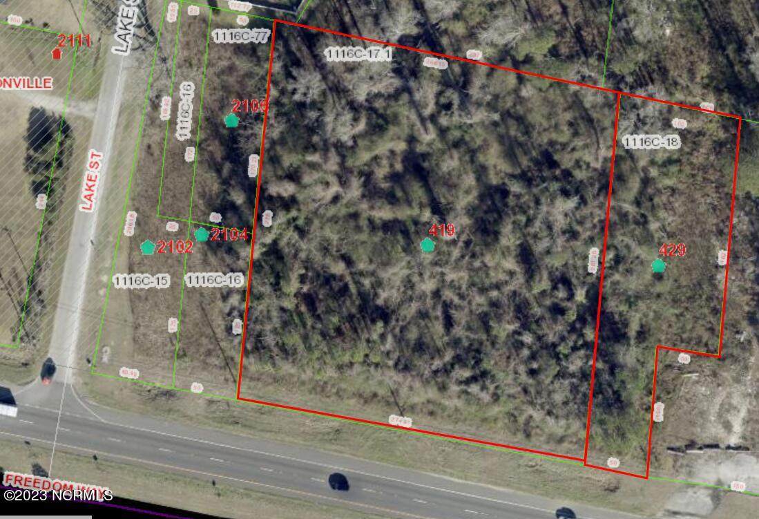 419 & 429 Freedom Way - Photo 1