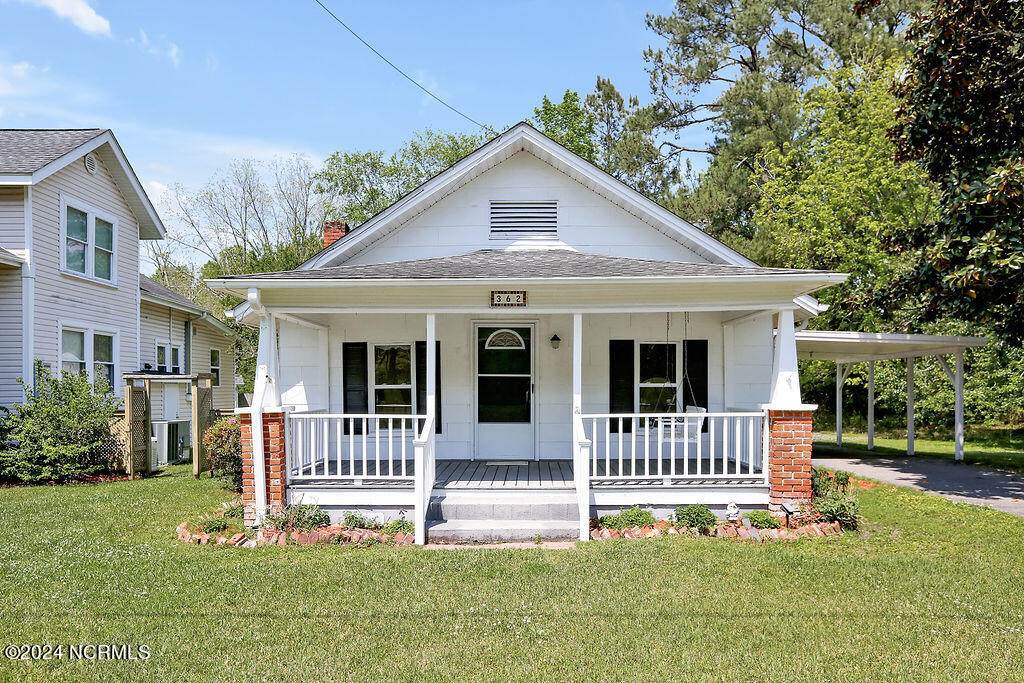 362 Carr Avenue - Photo 1