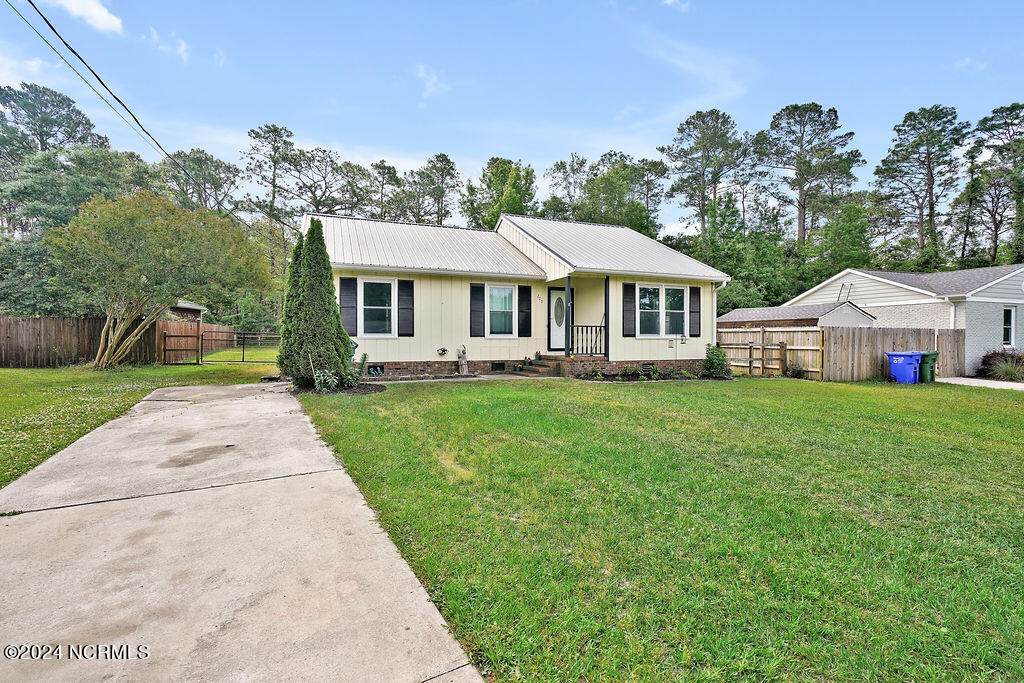 209 Hollins Road - Photo 1