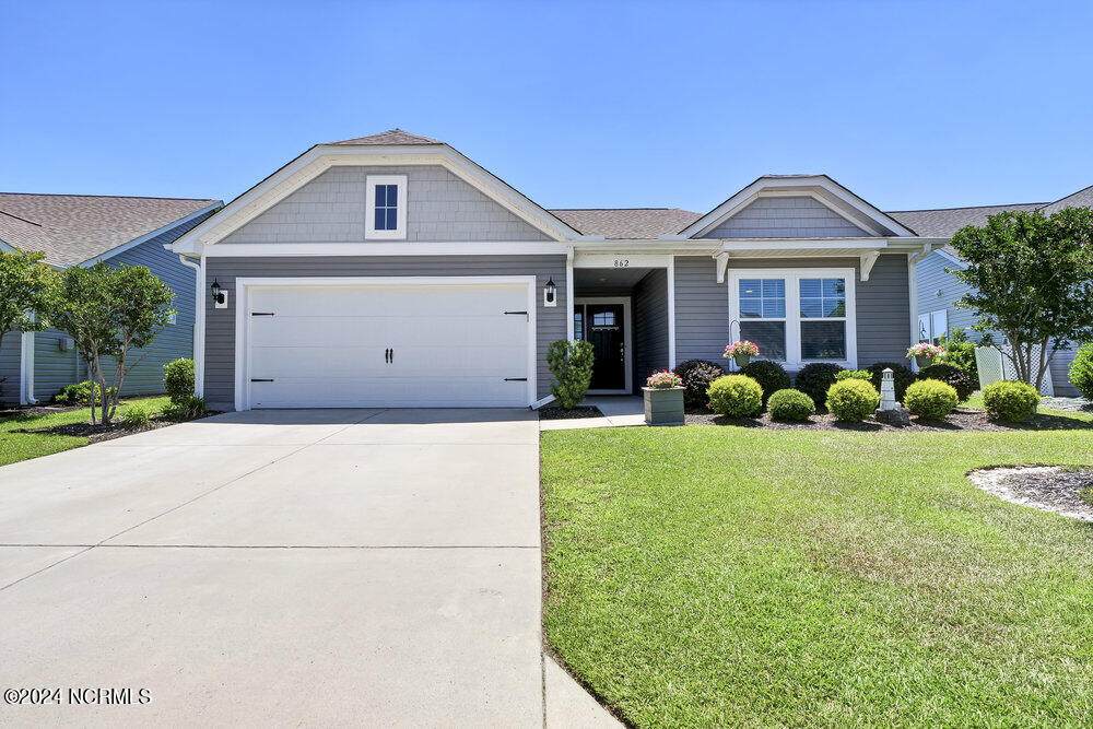 862 Teaticket Lane - Photo 1