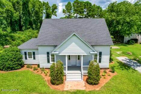 606 Claude Scott Road - Photo 1
