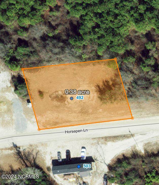 140 Squirrel Ridge Drive - Photo 1