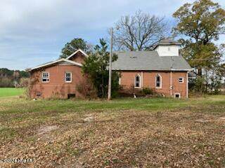 5032 Aviation Place - Photo 1