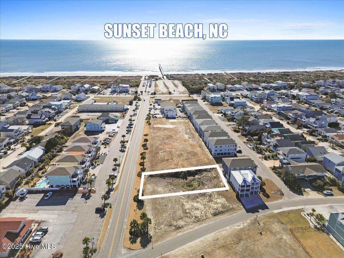 404 Sunset Boulevard - Photo 1