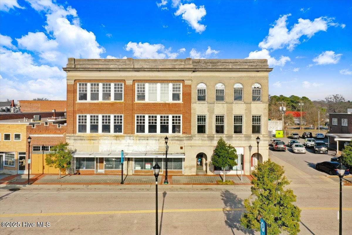 315 Nash Street - Photo 1