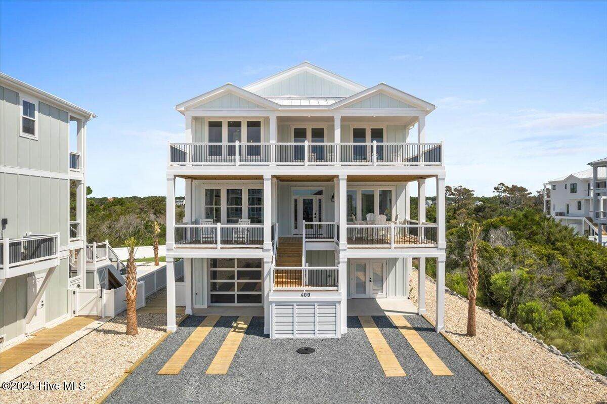 409 Fourth Street - Photo 1