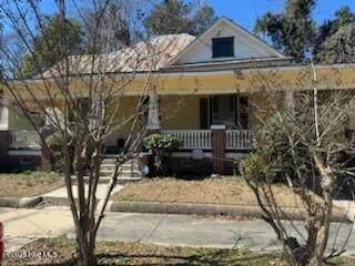 726 Clark Street - Photo 1