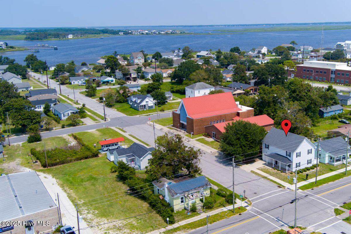 1212 Bridges Street - Photo 1